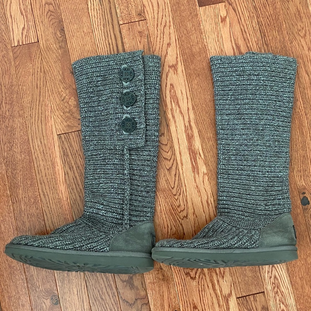Gray Knit Ugg Sweater Boot Size 8 - image 6